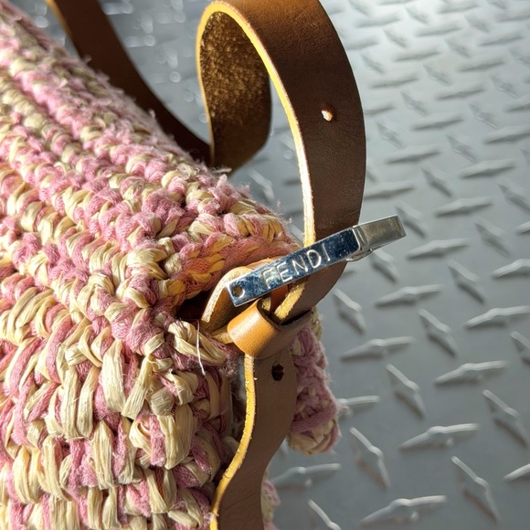 Fendi Vintage 2000 Leather Trimmed Raffia Baguette Bag in Pink - Picture 8 of 14